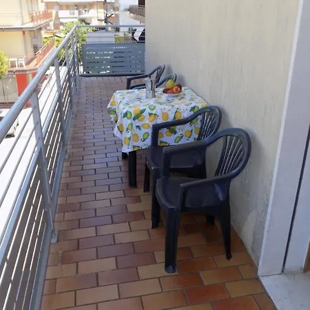 In 25708 Apartment